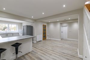 Dining Kitchen- click for photo gallery